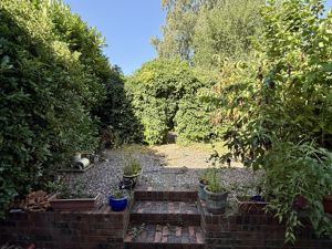 Photo 7- click for photo gallery